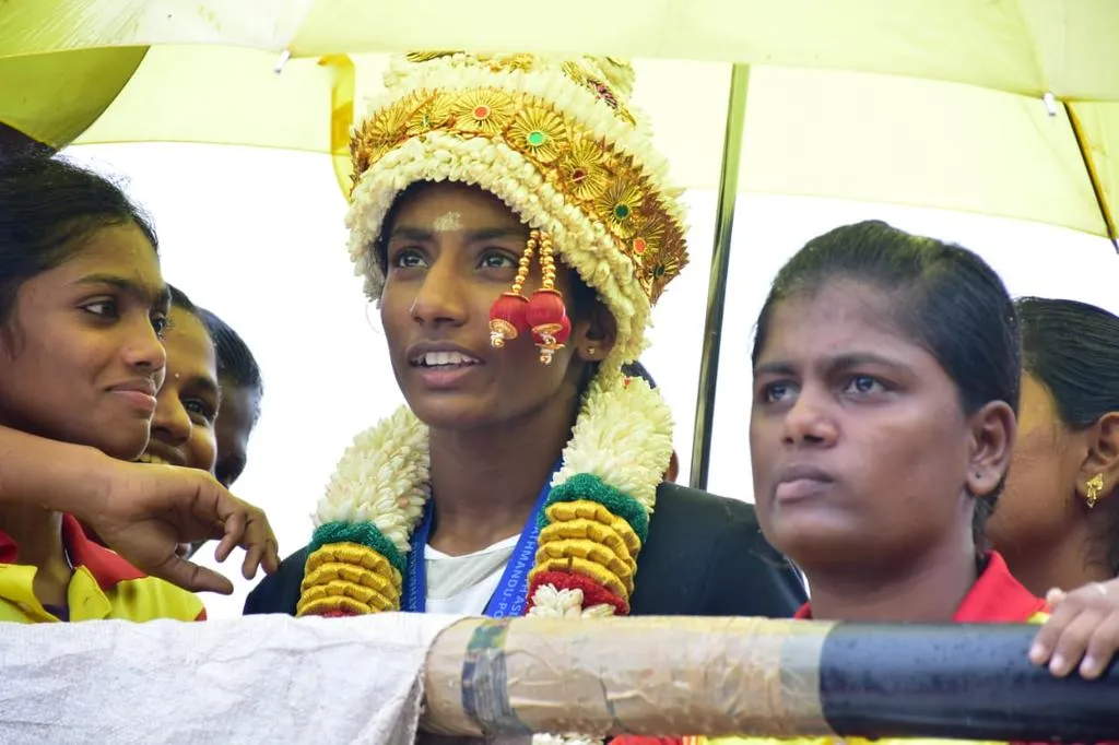  Dindigul student wins gold medal in boxing 